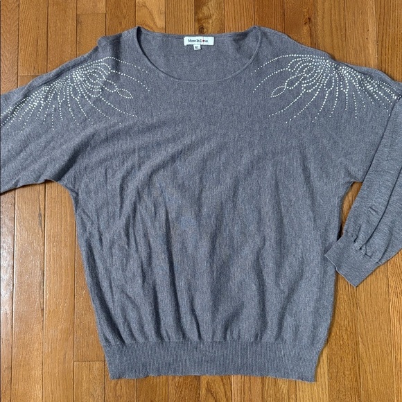 More In Love Bling Embellished Long Sleeve Shirt Size XL Top - Picture 2 of 6